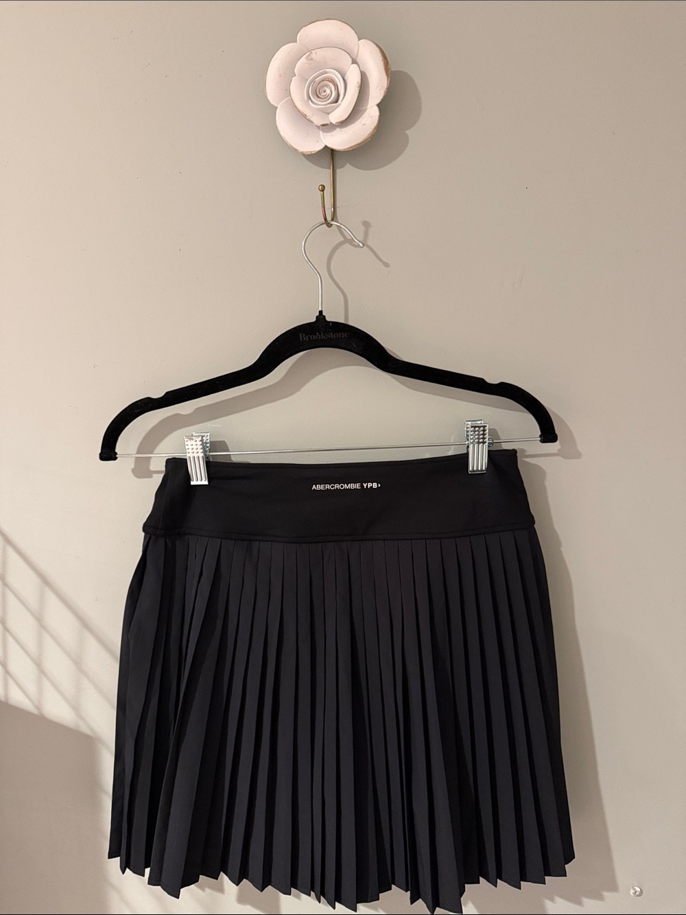 Abercrombie Girls Black Pleated Skirt Girls NWT